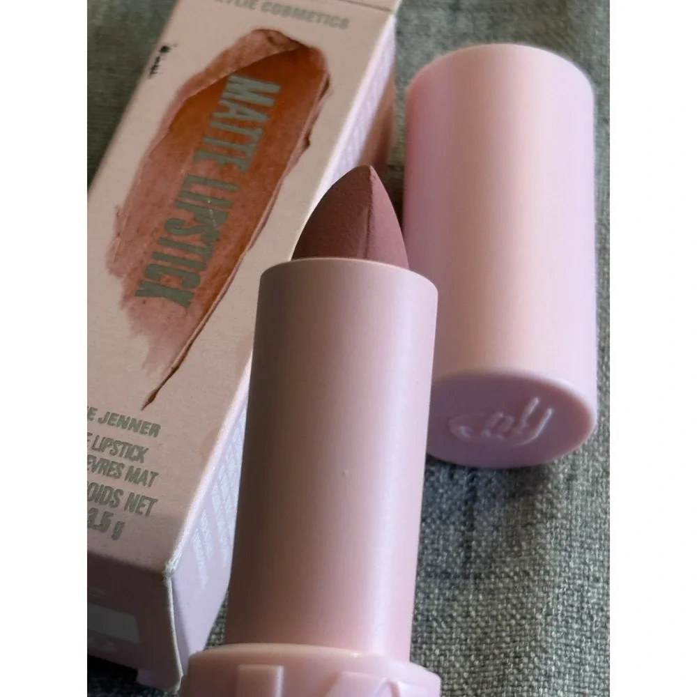 KOKO K Kylie Cosmetics Matte Lipstick #300 New In Box Rare Formula